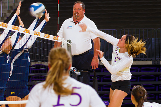 Lipscomb volleyball defeats Ball State Cardinals 3-1