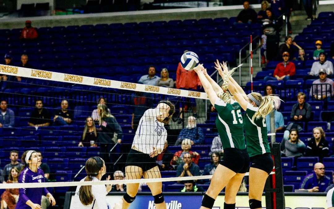 Volleyball defeats Stetson 3-0 in first A-Sun home match