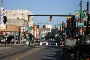Street_in_Memphis_Tennessee