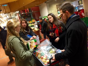 students grocery shopping