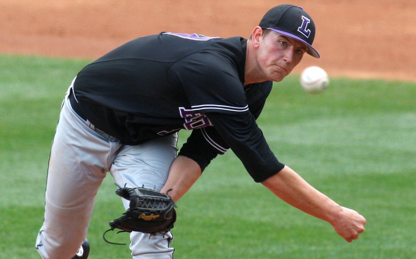 baseball wins one of three in series with ASun rival