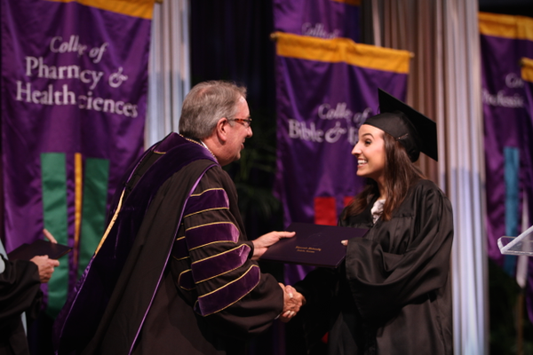 2016 spring Commencement Ceremony photo gallery