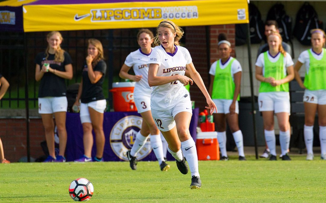 Women’s soccer loses first conference game to Stetson at home