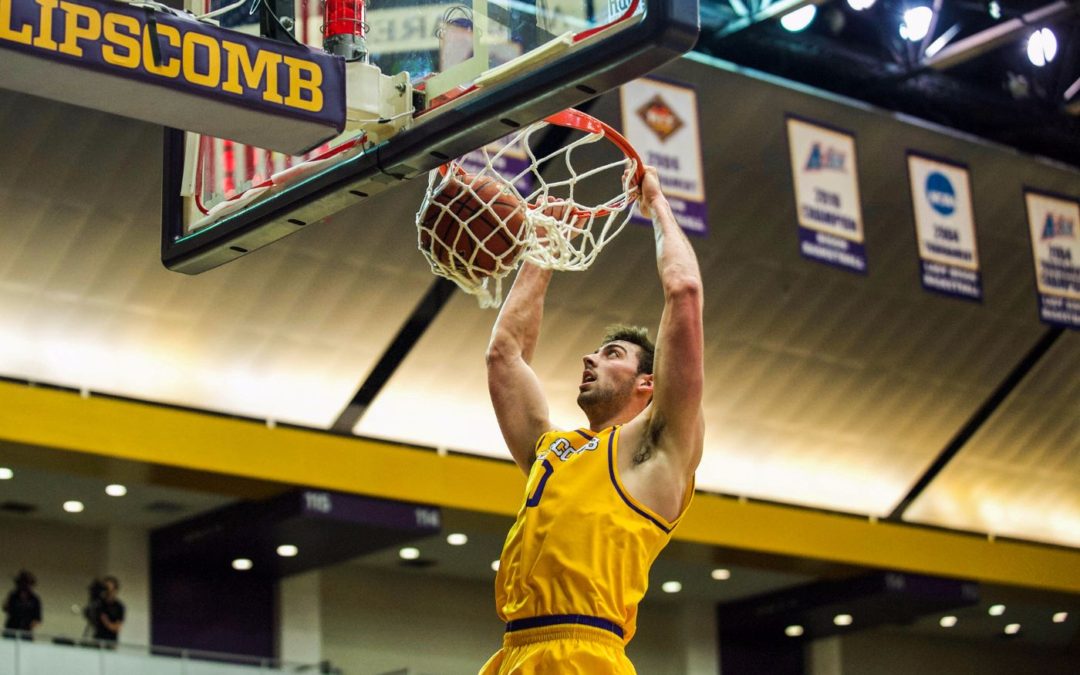 Bisons topple Stetson, earn sixth straight victory