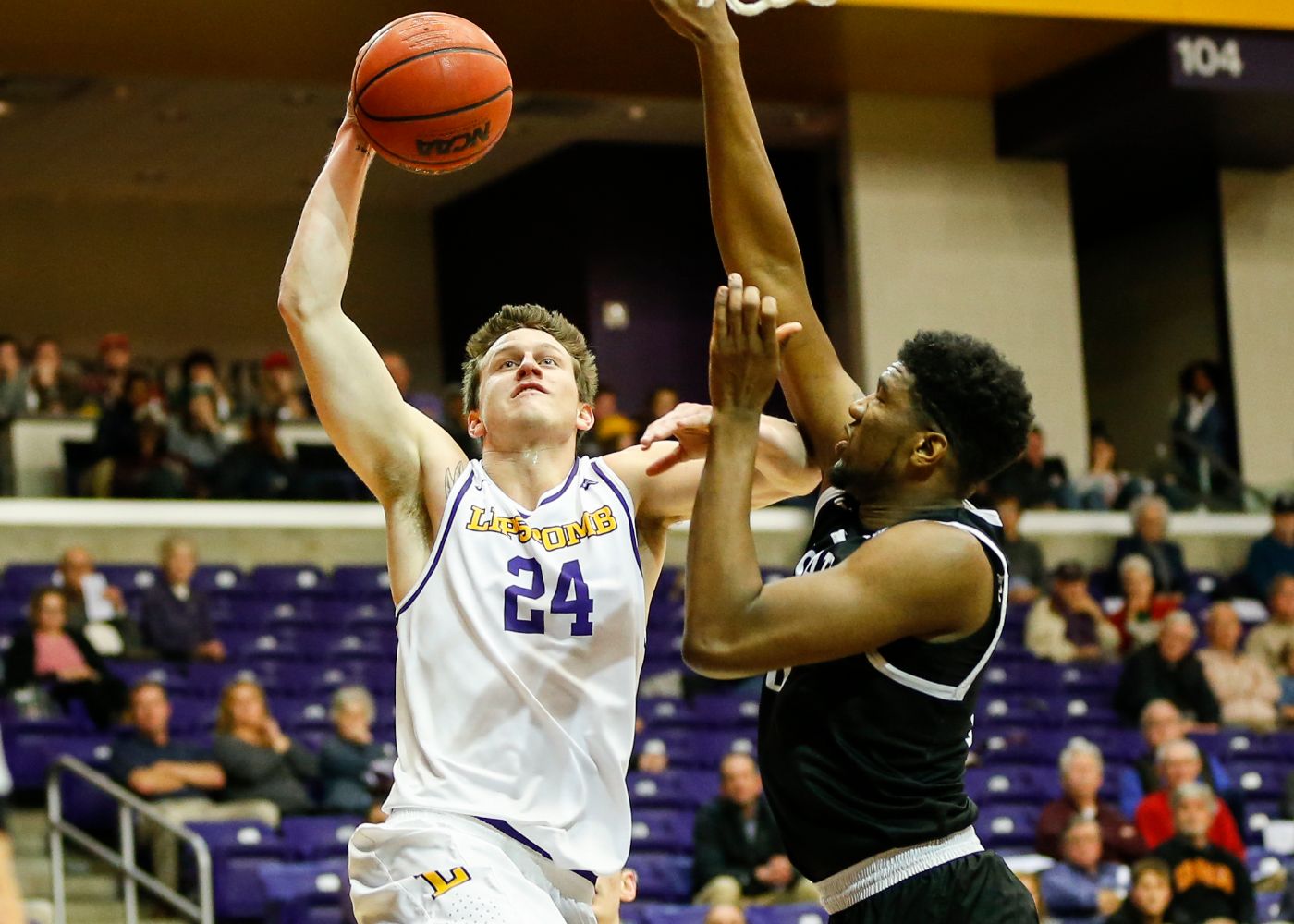 Lipscomb Overcomes 21-point Deficit To Beat USC Upstate - Lumination ...