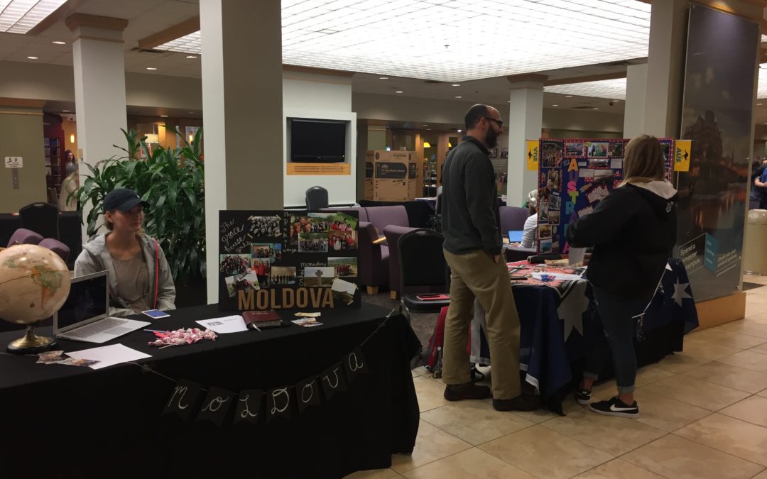 Spring, summer mission teams use Missions Fair to find volunteers