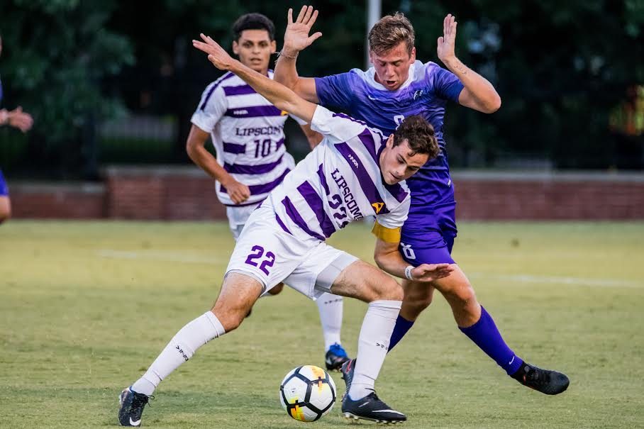 Men’s soccer downs Evansville, hits home stretch of regular season