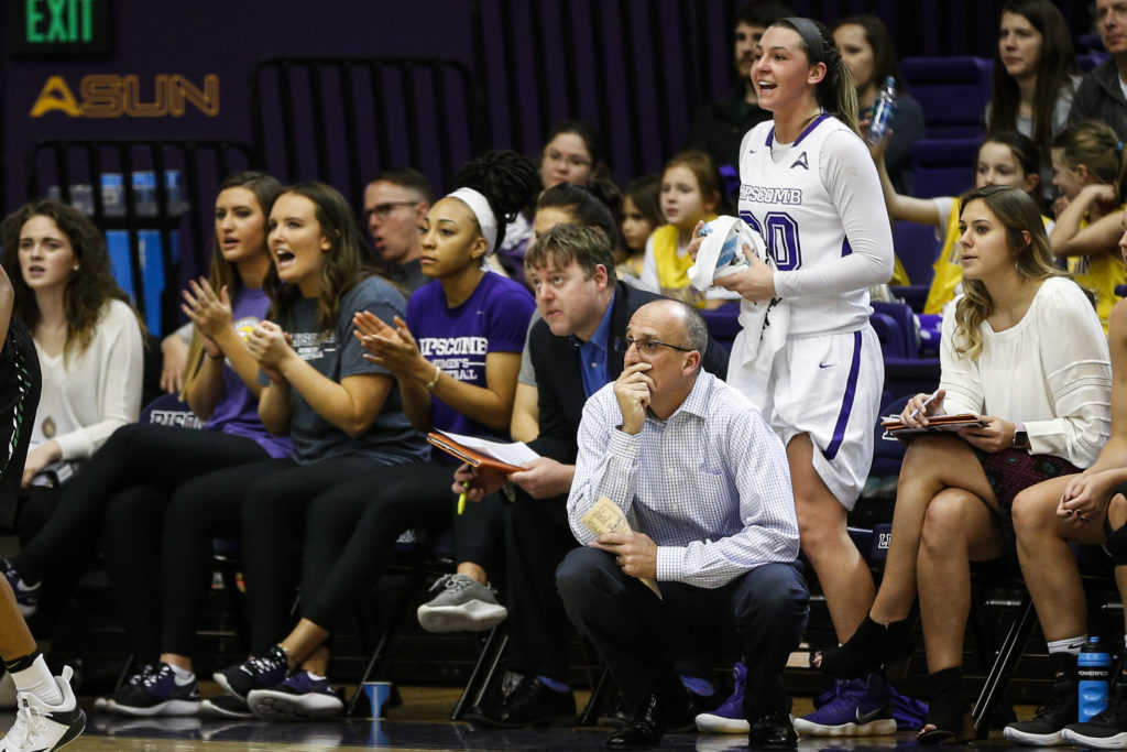 SEASON PREVIEW women's basketball begins postLoren Cagle era
