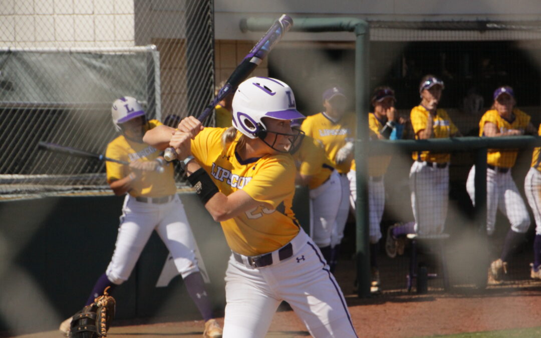 Softball bags two wins in season-opening afternoon