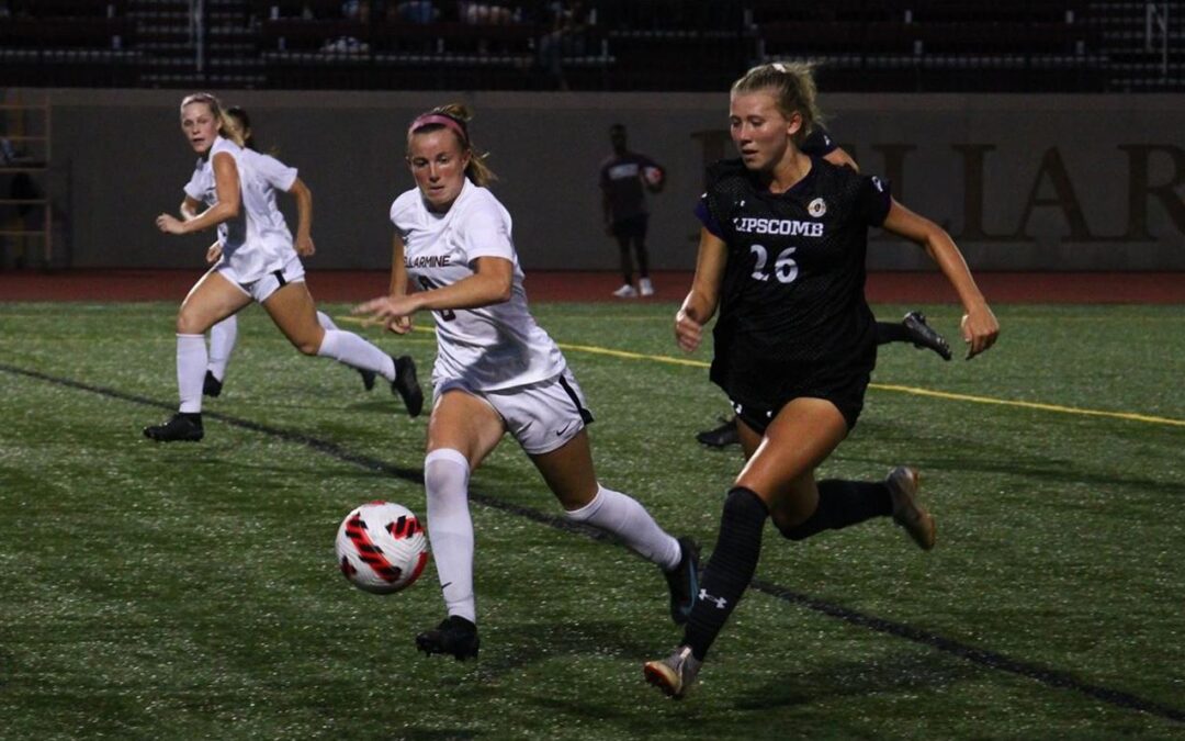 Women’s soccer gets West Division win away from home