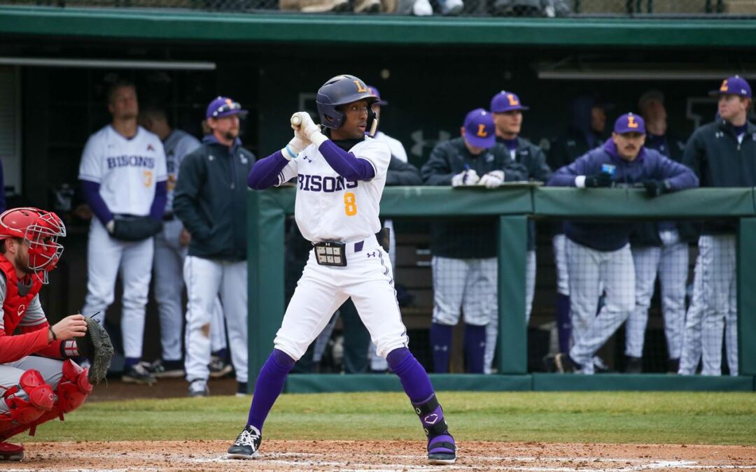 Baseball completes midweek double over Governors