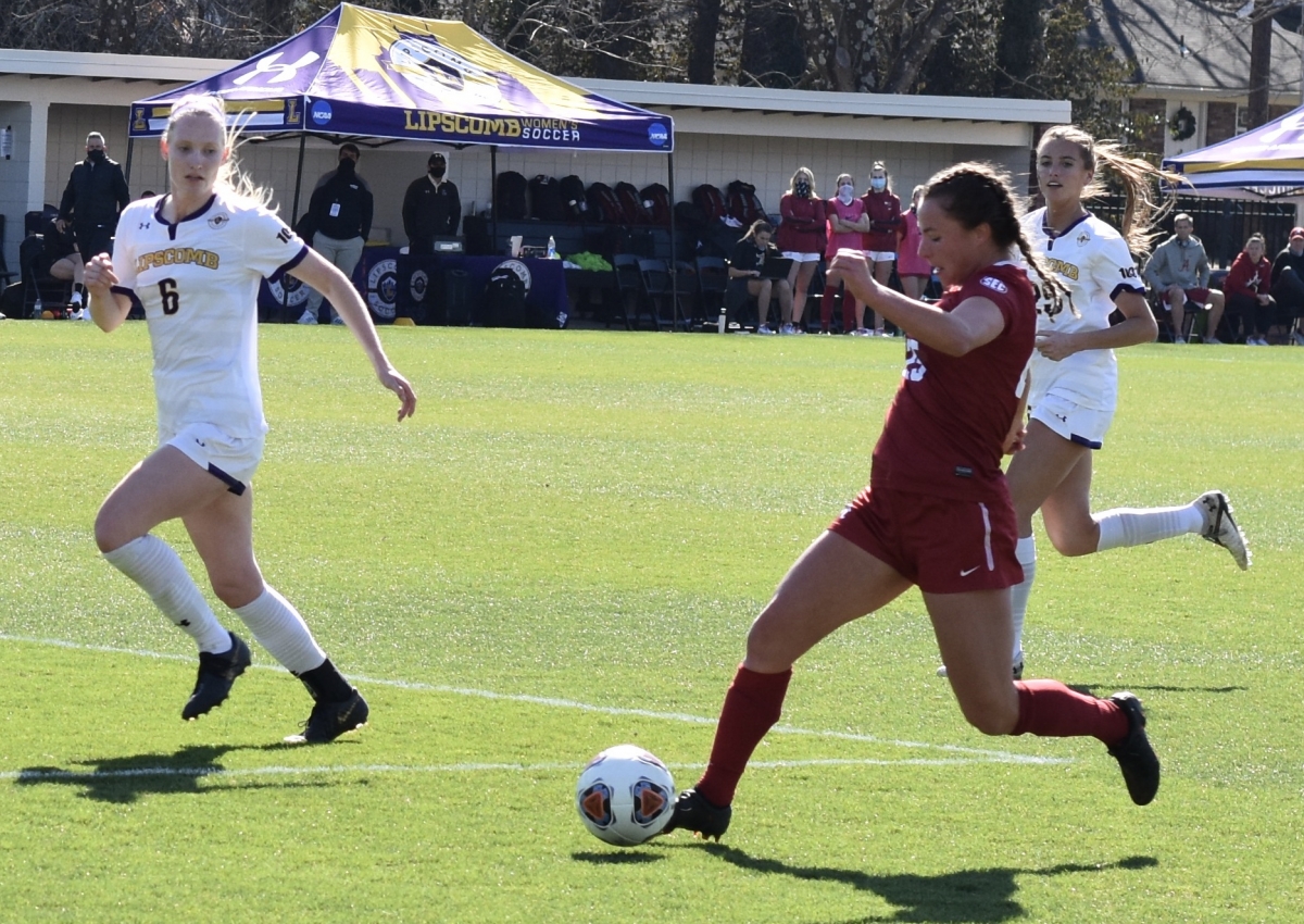 women’s soccer drops home match against Alabama Lumination